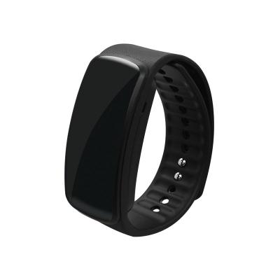 China Bluetooth 5.1 Low Energy Rechargeable Waterproof Bracelet BLE Wrist Tag Waterproof Type en venta