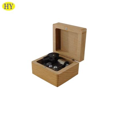 China Good Wooden MINI Natural Color Pinewood Music Box Wooden Wholesale From Europe for sale