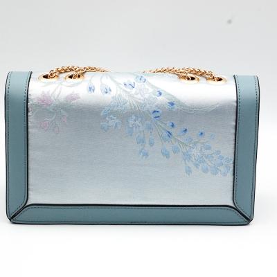 China Exquisite Waterproof Luxury Chain Sling Shoulder Purse Leather Silk Fabric Lady Clutch Bags Purses and Handbags for sale