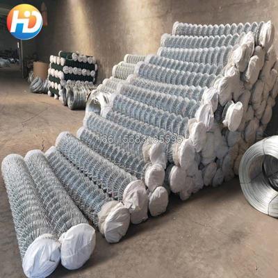 China high quality low carbon steel wire Chain Link Fence for sale