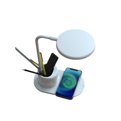 China Multifunctional Led Wireless Standard Battery Pen Stand Lamp Charger Pen Holder Learning Lamp Eye Protection Lamp Radio Charging for sale