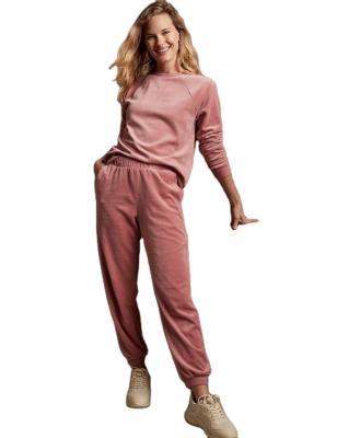 China Anti-Wrinkle 2021 Winter Ladies Soft Casual Pink Velvet Woman Sweatpants Anti-Wrinkle With Pockets for sale