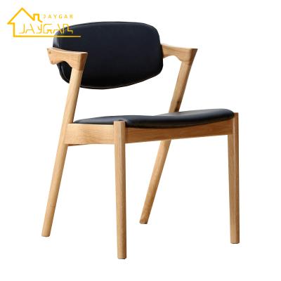 China Modern Upholstered Scandinavian Nodic Cafe and Restaurant Dining Chairs Z Shape Oak Wooden Dinette Chairs for sale