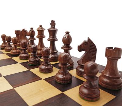 China Dedicated Wooden Wooden Pieces FIDE Luxury Profession Set Board Folding Board Chess For Fide Games for sale