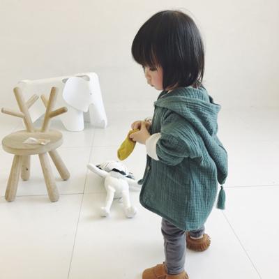 China Breathable baby cotton and canvas cardigan jacket with fringed hooded kid's jacket for sale