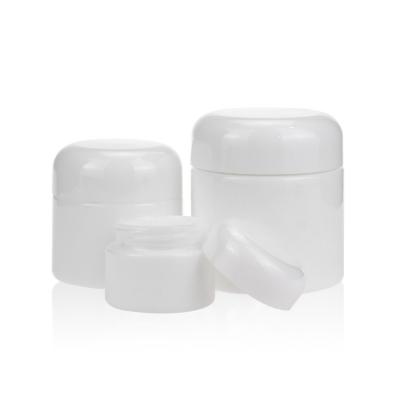 China weiße keramische Flasche 15g 50g 100g Opalglasflasche Cosmetic Packaging zu verkaufen