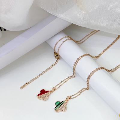 China CLASSIC Gold Plated Crystal Four Leaf Clover Necklaces Stainless Steel Flower Gold Chain Jewelry Pendant Necklaces for sale