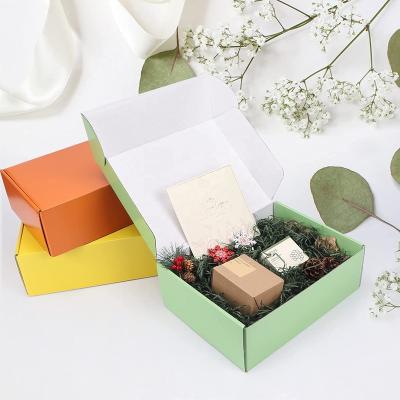 China Recycled Materials Flat Packing Easy Fold Multi Colors Party Favor Cardboard Shipping Boxes For Small Business Packaging Mailing Supplies for sale