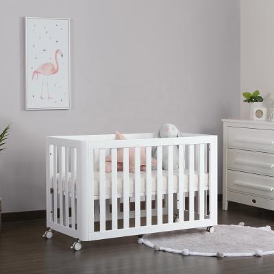 China Boori Modern White Wooden Baby Adjustable Hutch Multifunctional 2 in 1 Newborn Baby Crib Solid Wood Hutch for sale