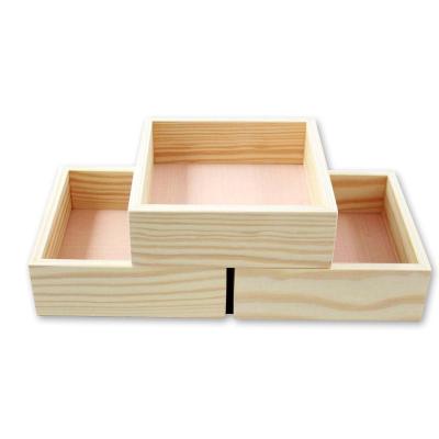 China Small Pine Wood Tray Storage Handmade Unfinished Size Handmade Wood Gift Box for sale