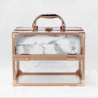 China Fashion OEM Beauty Makeup Acrylic Clear Train Cosmetic Case for sale