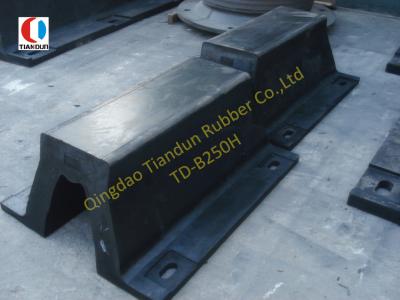 China Moulded 250H Rubber Dock Fender Arch For Wharf Protection for sale