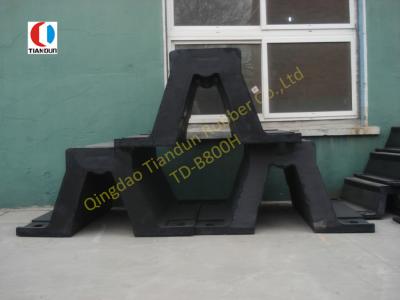 China High Pressure Arch Rubber Fender , PIANC Moulded Marine Fender for sale