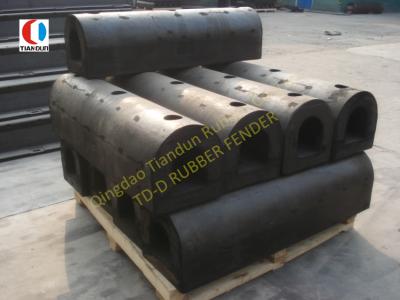 China Hoge Prestatiesd Gevormde RubberdieBumper met PIANC Rubber wordt gevormd Te koop