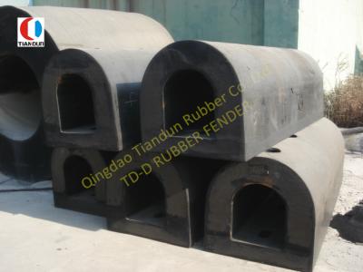 China Boat D Type Loading Dock Rubber Bumpers Semi-circular ISO90001 for sale