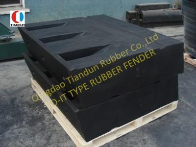 China Havenpianc Bumpers van het Boog de Rubberdok met uhmw-PE Schild Te koop