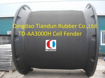 China Port / Harbor Cell Rubber Fender Frontal Frame With UHMW-PE Pads for sale