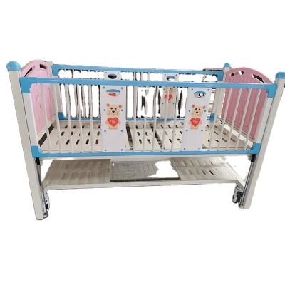 China Multifunctional Stainless Steel Hospital Baby Plastic Double Crank Factory Wholesale and Children's Pediatric Bed Manufacturer for sale