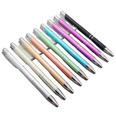 China All kinds Wholesale Colorful Nice Looking School Office Pen Black Blue Ink Ballpoint Pen With Metal Clip for sale