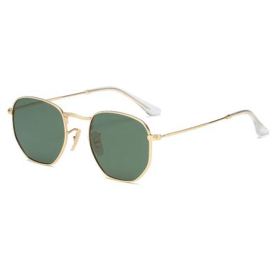 China Fashion sunglasses 2021 high quality elegant style gold metal frame 8 colors polarized sport unisex sunglasses for sale