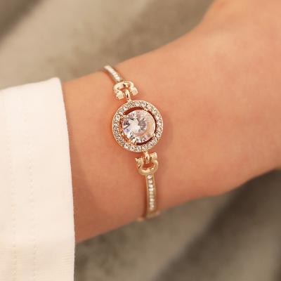 China Cheap Rhinestone TRENDY Crystal Gold Silver Bling Bracelets Simple Design Sale Bangles for sale