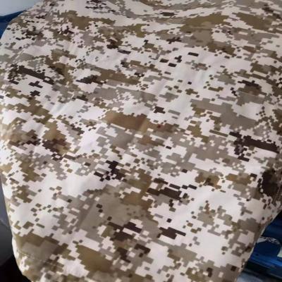 China Middle East of High Tear Strength Poly Cotton Ribstop Camouflage Fabric with VAT DYED for sale