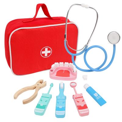 China Wood Pretend Classic Role Play Medical Game Doctor Set Nurse Injection Kit Toys Simulation Wooden Doctor Set Toy for sale