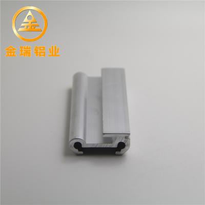 China Material de aluminio de la aleación de aluminio del proceso de la protuberancia de 6063 formas de las protuberancias T5 en venta