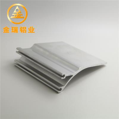 China Ventana y superficie lisa del perfil de aluminio del marco de la puerta con pulido con chorro de arena en venta