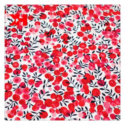 China Hot Sales Cherry Printing 60*60/90*88 Soft Feeling Organic Cotton Lawn Fabric Shrink-Resistant for sale