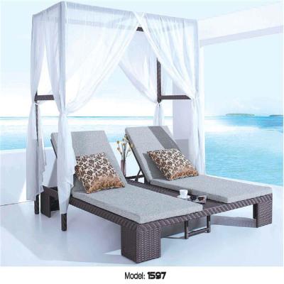 China Modern Rattan Hanging Chair Swing Natural Color Rattan Suspended Chair Rattan Wicker Lounge Chair for sale