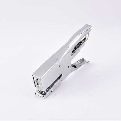 China Convenient manufacturers directly for the 827 multifunctional hand labor-saving metal stapler exclusive border metal hand stapler for sale