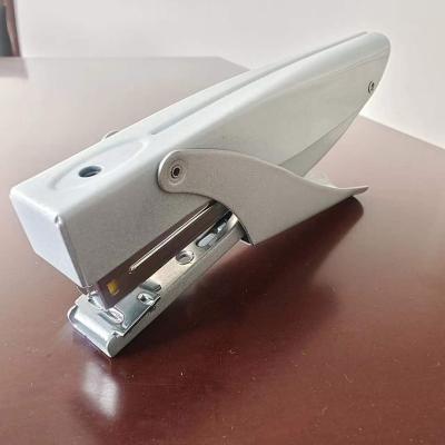 China New High Quality Wholesale Office Stationery 2023 Design Metal Hand Stapler for sale