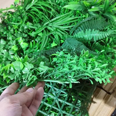 China Green Plant Traditional Artificial 40x60cm Wall Plastic Turf Swamp for sale