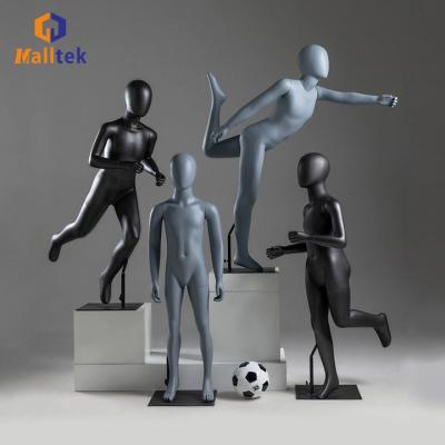 China Wholesale Multiple Poses Sports Play Soccer Children Mannequins Full Body Use in Window Shop Display for sale