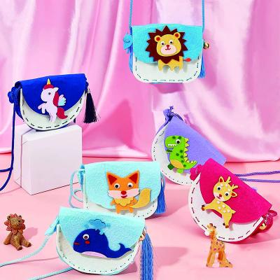 China Educational Children's Toys Funny Educational Toy DIY Children's Toys Felt Hand-wrapped Cartoon Animal Bag for sale