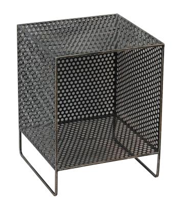 China Wholesale Steel Mesh Shelf Home Furniture Indoor Modern Metal Shelf for sale