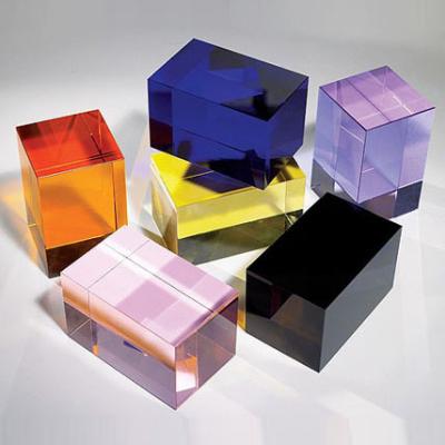 China Crystal glass processing colorful crystal glass cube paperweight for married gift for sale