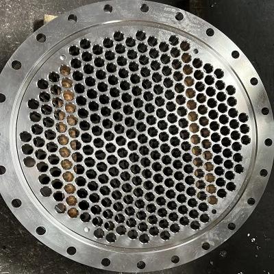 Cina FLANGE lavoranti della flangia 1,4941 dello strato di metropolitana della flangia del foro di acciaio inossidabile del duplex dello scambiatore di calore di CNC X6CrNiTiB18-10 in vendita