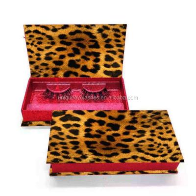 China Natural Soft Person Lashes Natural Lashes Package Box Customized 3d Strip Mink Lashes for sale