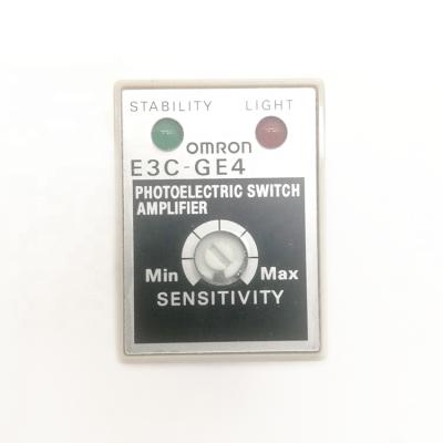 Cina Original Omron PLC Controller E3C-GE4 Photoelectric Sensor Module E3C-GE4 in vendita