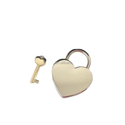 China Whole Color Love Wedding Gift Gold Padlock Key Heart Shaped Lock For Gift for sale