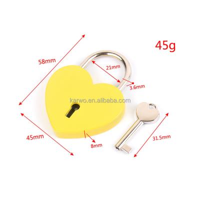 China Vintage Metal Heart Shaped Door Padlock With Love Key Lock For Wedding Gift for sale