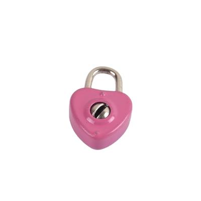 China Metal Low Price Padlock Love Heart Shaped Lock For Diary Book Box Case Luggage for sale