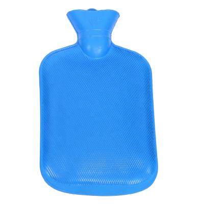 China Factory Direct Selling Luxury Amazon Hot Sale Keep Hot BS 2000ML Hot Water Bag Rubber Hot Water Bottle Keep Warm For Your Family for sale