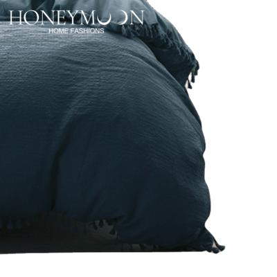 China Factory Direct Sales Best Quality Nondisposable Home Duvet Cover Sets 3pcs 120gsm Cotton Seersucker With Trim Hand Made for sale