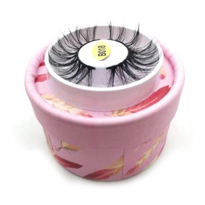 China Mink Eyelash Thin Band Best Soft Natural Mink Lashes False 3D Mink Eyelashes With Lashes Box for sale