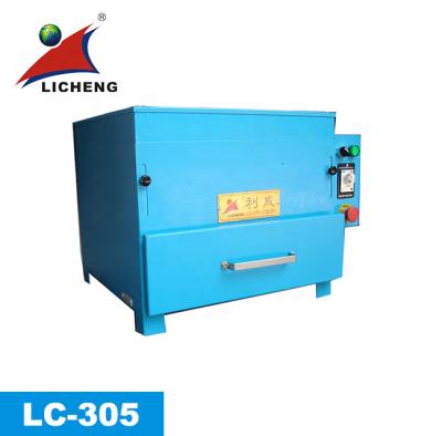 China LC-305 Shoe Back Cement Glue Shoe Part Counter Trigger Machine for sale