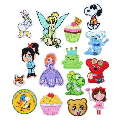 China wholesale custom embroidery 3D cartoon animal patch clothing accessories logo patch embroidery embroidery for sale