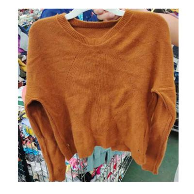 China Second hand international clothing hot sale recycled second hand ladies used sweaters clean clothes for sale for sale